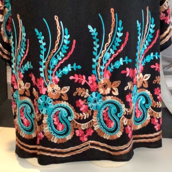Blu Heaven By Umgee Black Boho Embroidered Top Sz M - Picture 2 of 10
